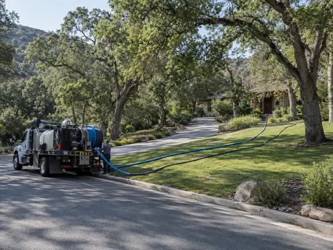 Carpet cleaning inside a Trabuco Canyon, California home