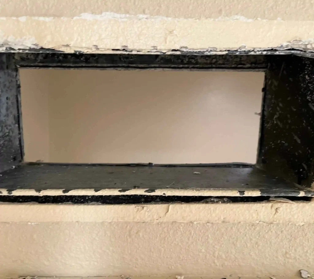 Cleaning the duct